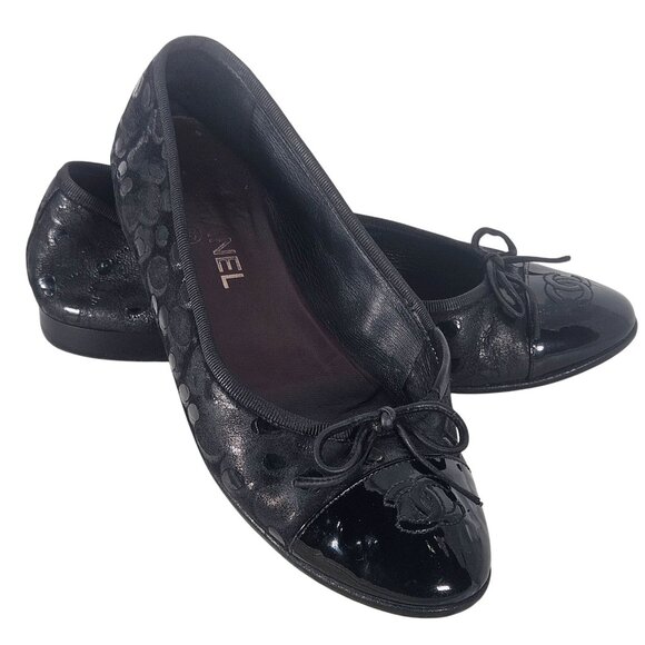 READ Chanel Women Black Ballet leather bow Flat 9 Cap Toe CC Logo Old Money - Picture 1 of 16